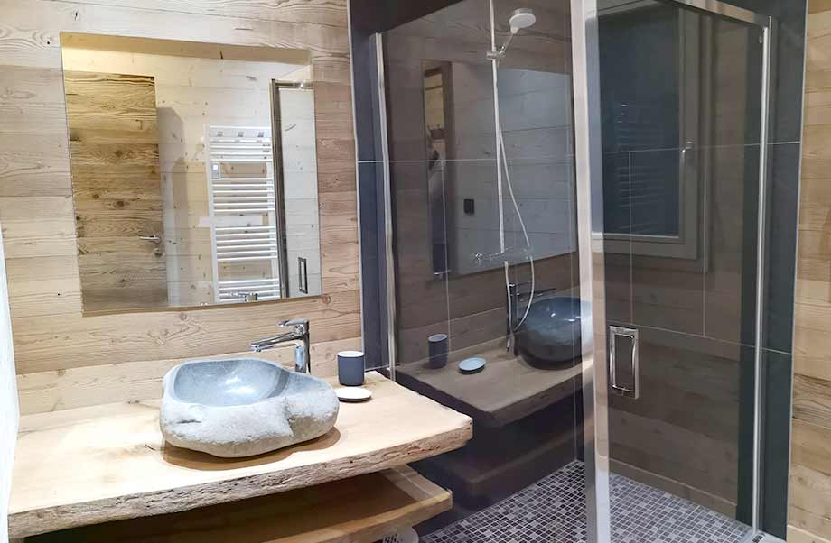 Salle de bain | Location Chalet Etoile D'or - Gerardmer Vosges - Séjour Haut de gamme Luxe